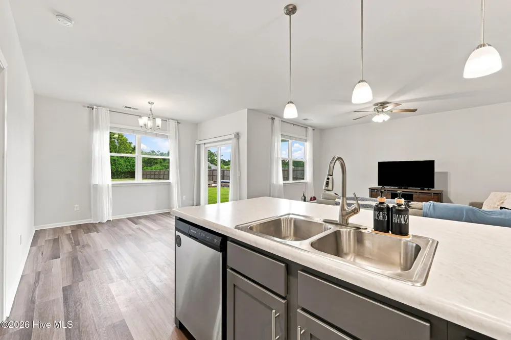 804 Lenox Drive Holly Ridge, NC 28445