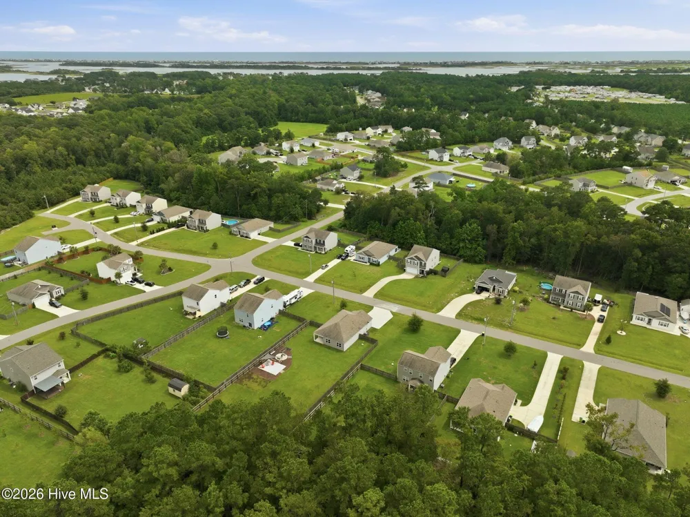 804 Lenox Drive Holly Ridge, NC 28445