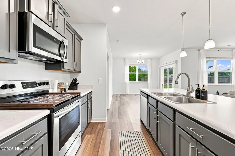 804 Lenox Drive Holly Ridge, NC 28445