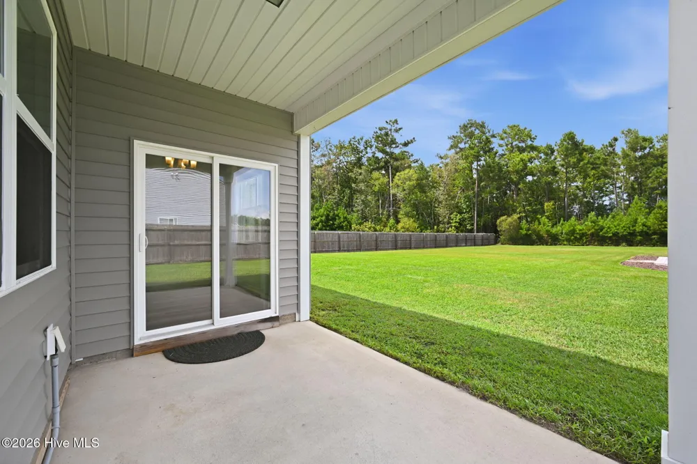 804 Lenox Drive Holly Ridge, NC 28445