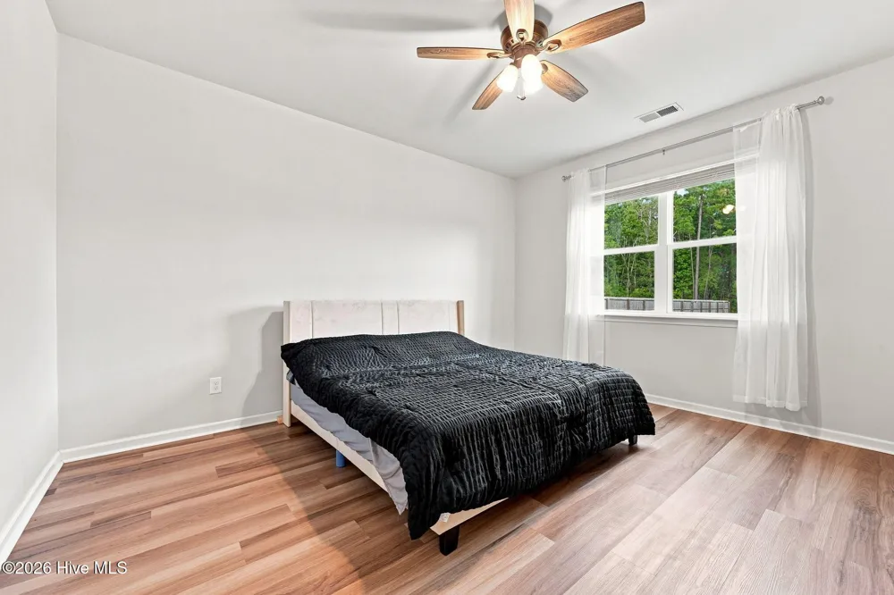 804 Lenox Drive Holly Ridge, NC 28445
