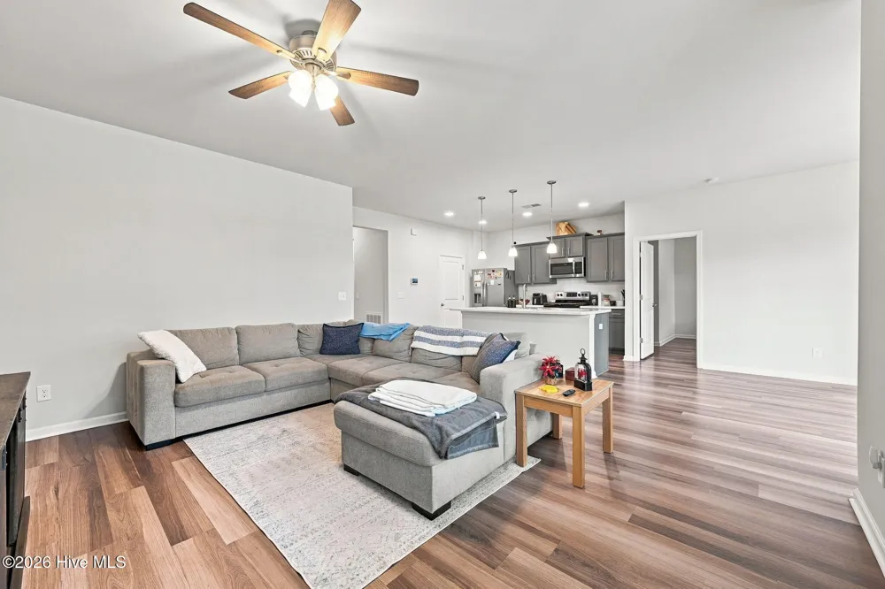 804 Lenox Drive Holly Ridge, NC 28445
