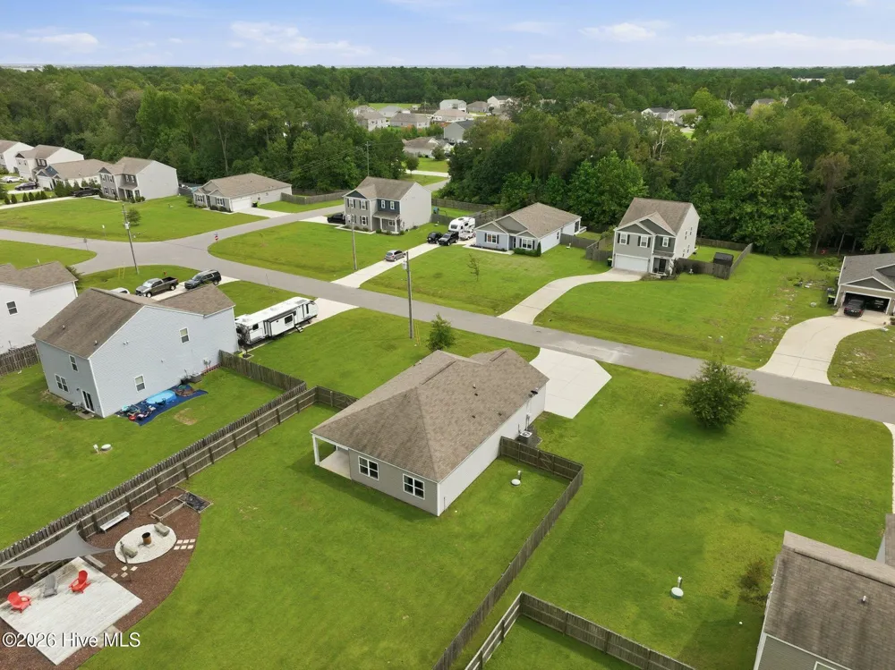 804 Lenox Drive Holly Ridge, NC 28445