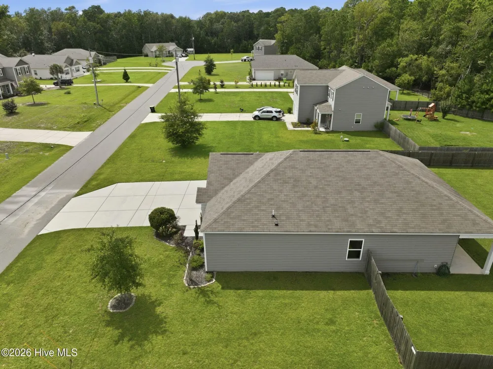 804 Lenox Drive Holly Ridge, NC 28445