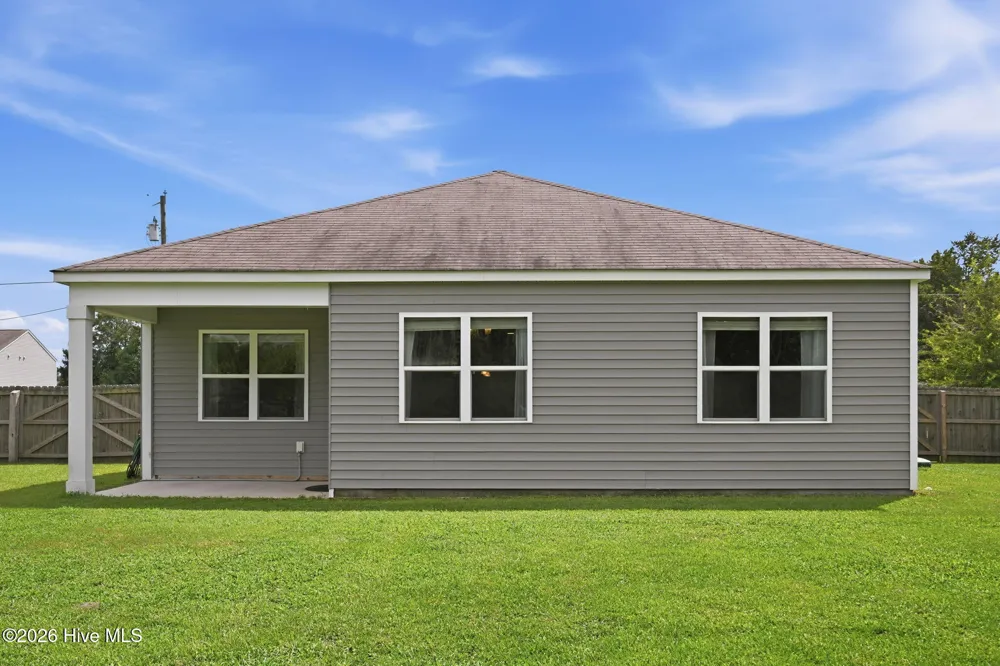 804 Lenox Drive Holly Ridge, NC 28445