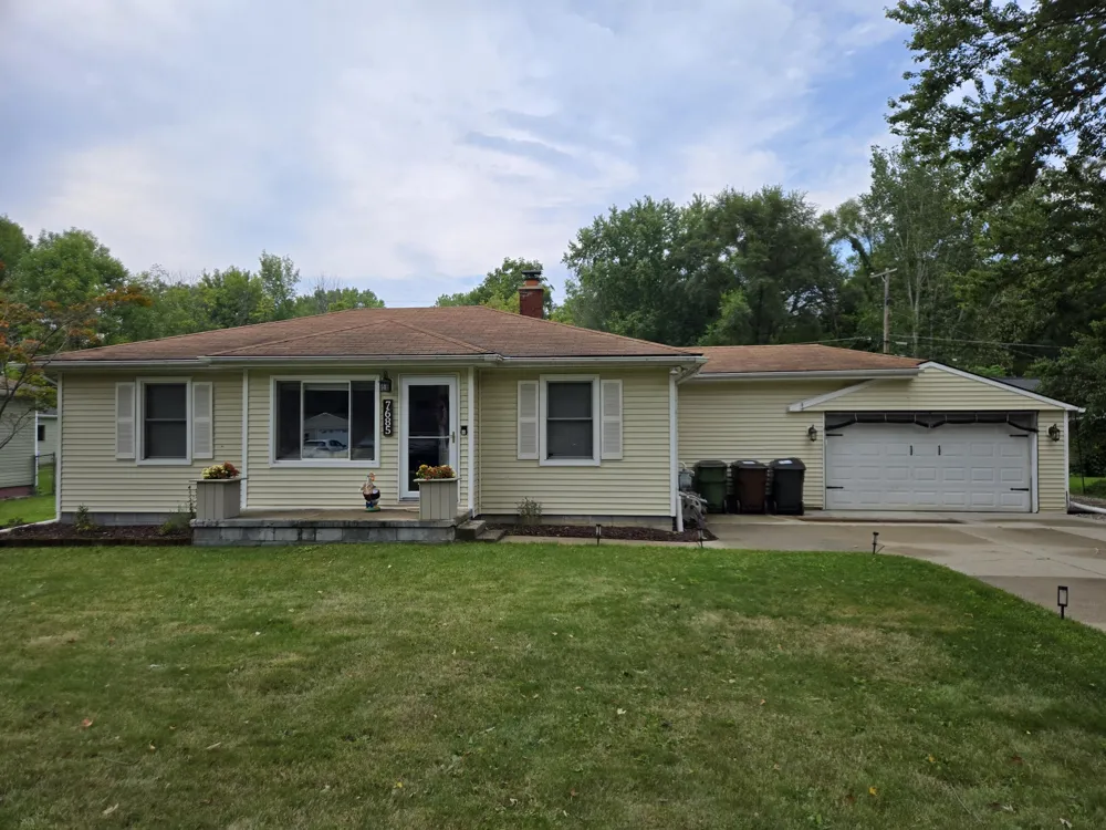 7685 Metz Drive Shelby, MI 48316