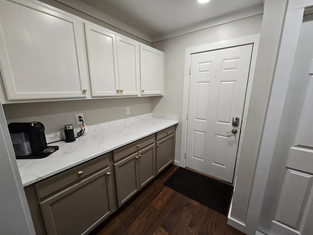 7685 Metz Drive Shelby, MI 48316