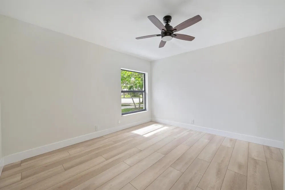 8201 NW 67TH AVENUE Tamarac, FL 33321