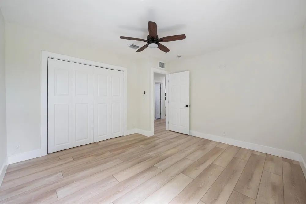 8201 NW 67TH AVENUE Tamarac, FL 33321