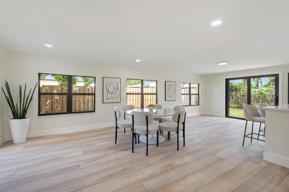 8201 NW 67TH AVENUE Tamarac, FL 33321