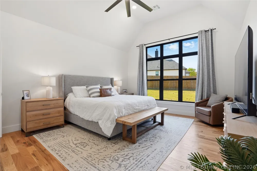 2714 Falls Bend Drive Sapulpa, OK 74066