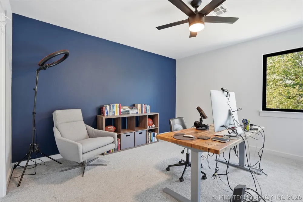 2714 Falls Bend Drive Sapulpa, OK 74066