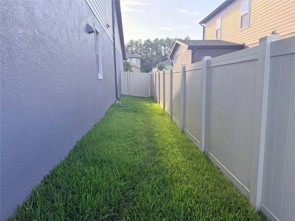 19259 BRIARBROOK DRIVE Tampa, FL 33647