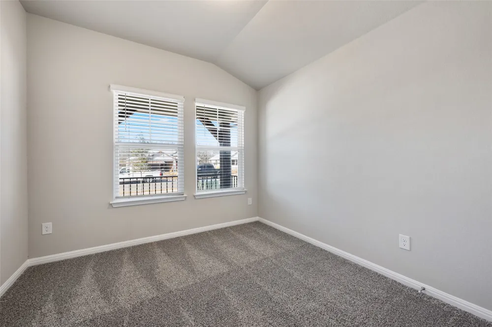 136 Short Toed Swoop Cedar Creek, TX 78612