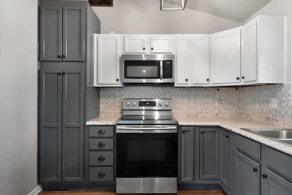 825 Southwood Fairfield, TX 75840