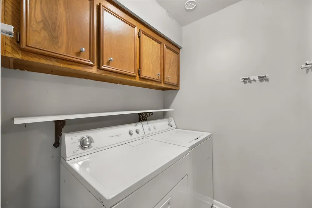 825 Southwood Fairfield, TX 75840