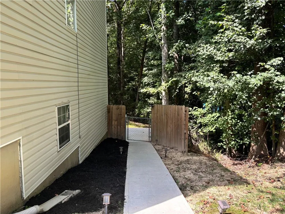 2257 Rocksram Court Buford, GA 30519