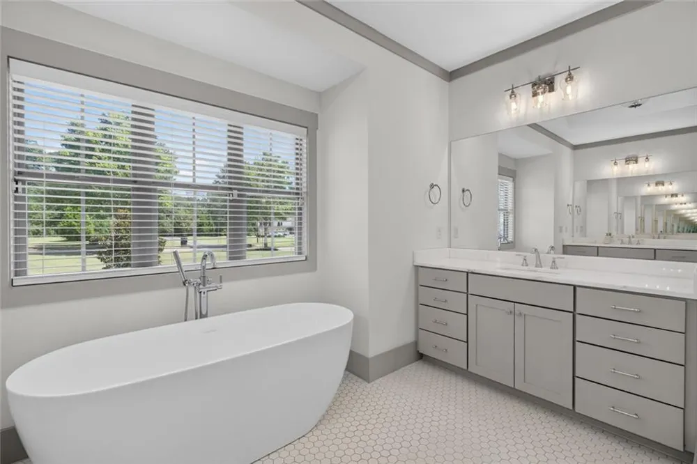 417 Fox Valley Drive Monroe, GA 30656