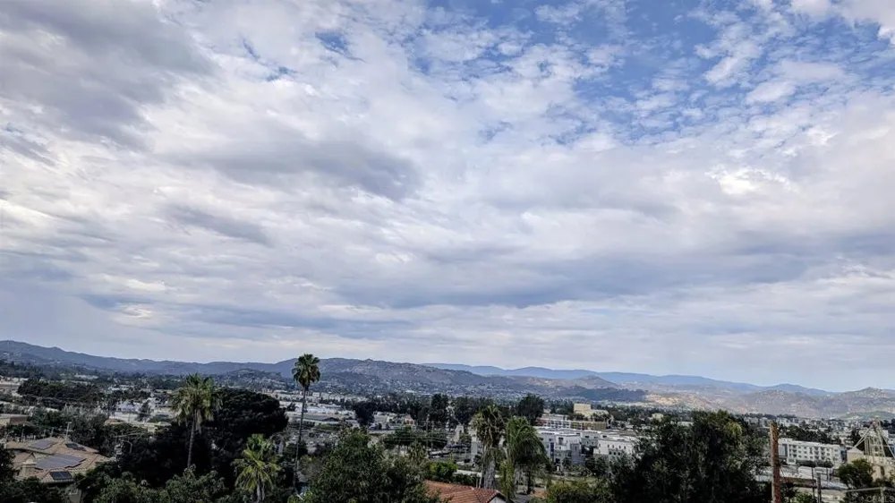 925 Grand Court Escondido, CA 92025