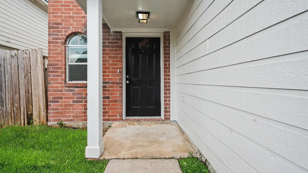 15129 Grassington Drive Channelview, TX 77530