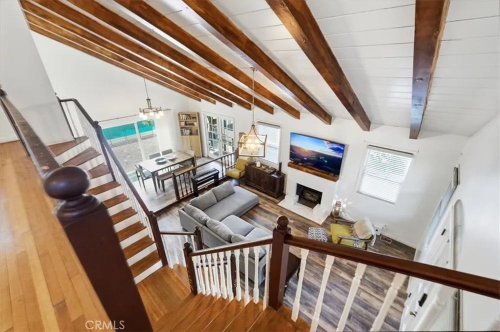 15808 Nordhoff Los Angeles, CA 91343