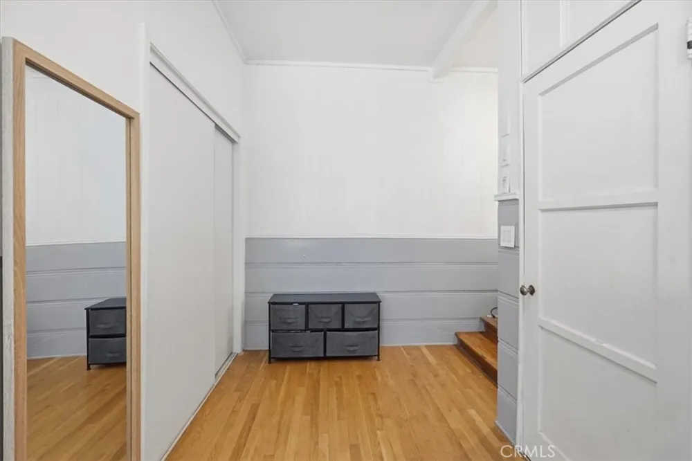 15808 Nordhoff Los Angeles, CA 91343