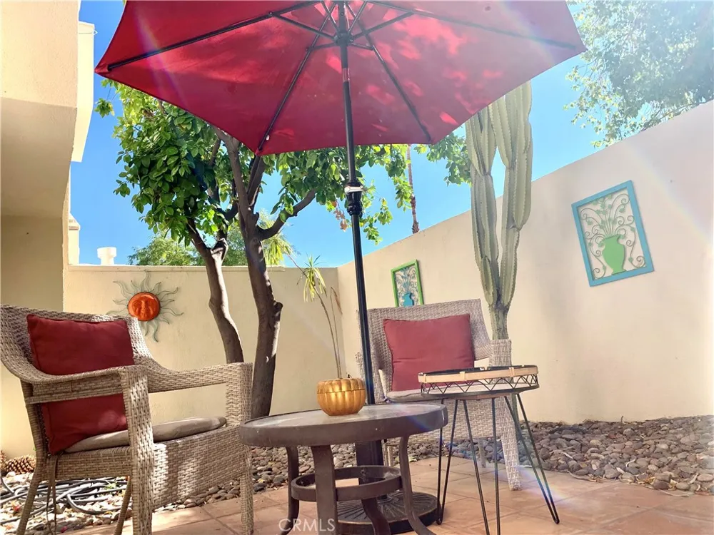 48840 Desert Flower Palm Desert, CA 92260