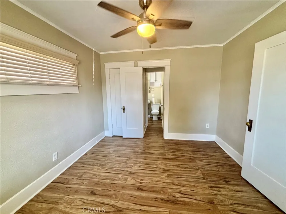323 W 82nd Street Los Angeles, CA 90003