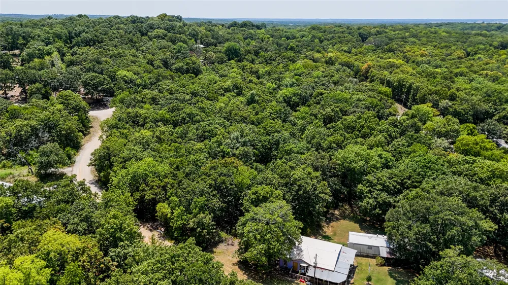 126 Lilac Lane Mead, OK 73449