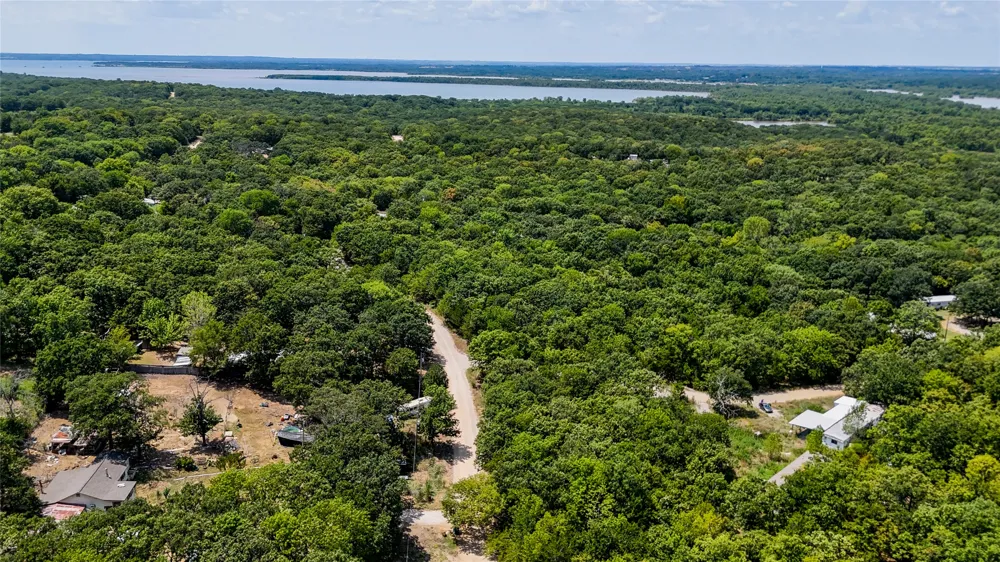 126 Lilac Lane Mead, OK 73449
