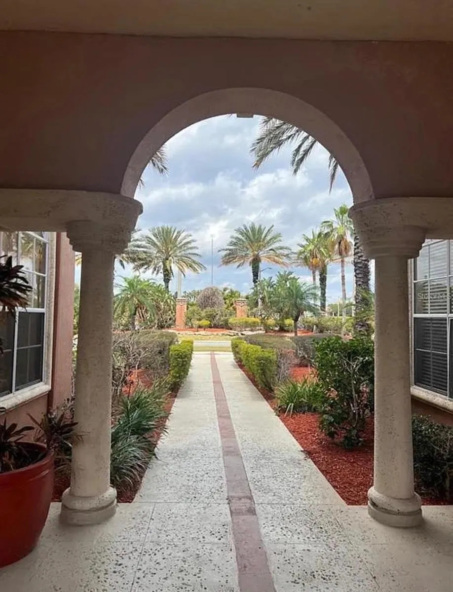 5554 METROWEST BOULEVARD #4-310 Orlando, FL 32811