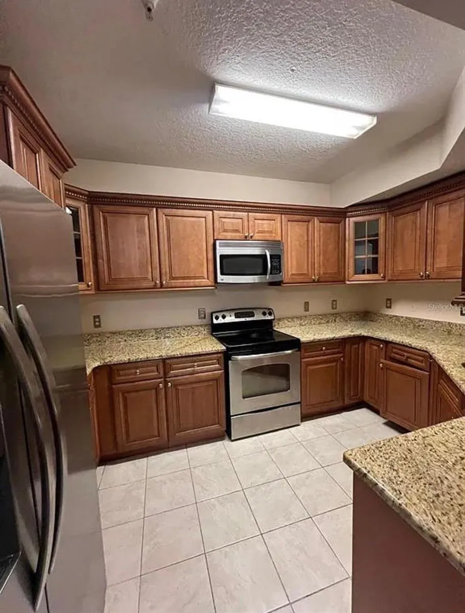 5554 METROWEST BOULEVARD #4-310 Orlando, FL 32811