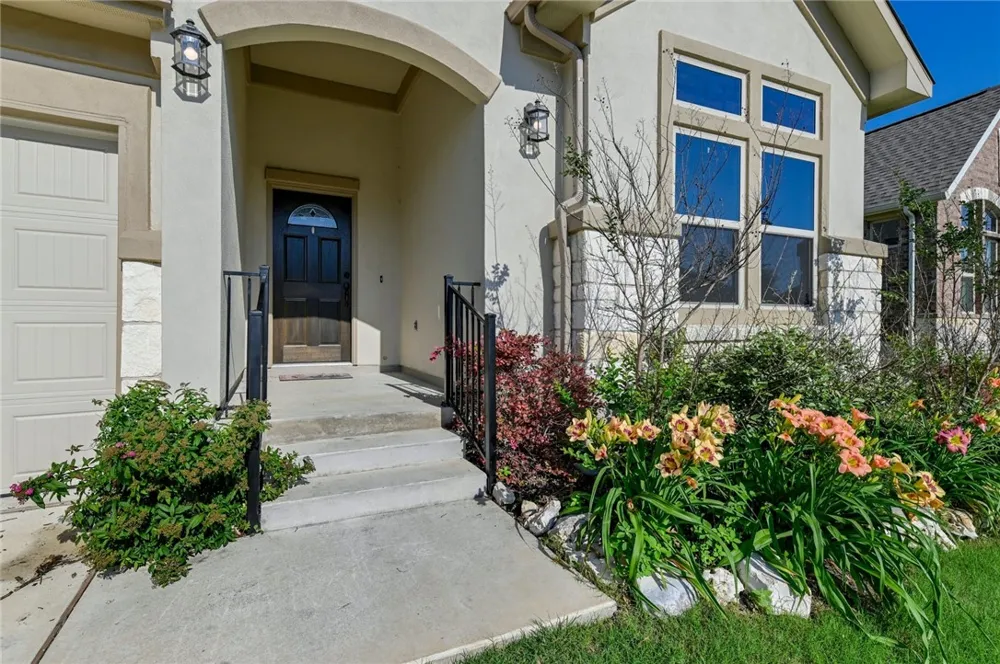 964 Naranjo Drive Georgetown, TX 78628
