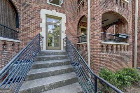 795 Ponce De Leon PL NE