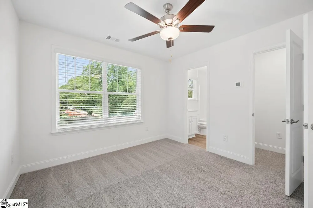 668 Saxon Avenue Spartanburg, SC 29301