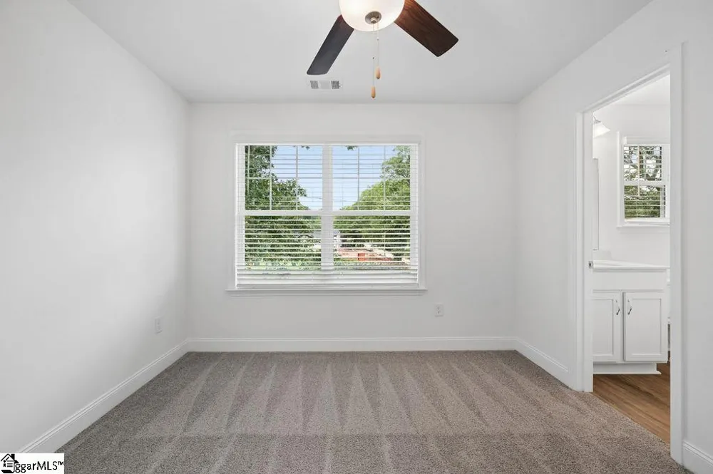 668 Saxon Avenue Spartanburg, SC 29301