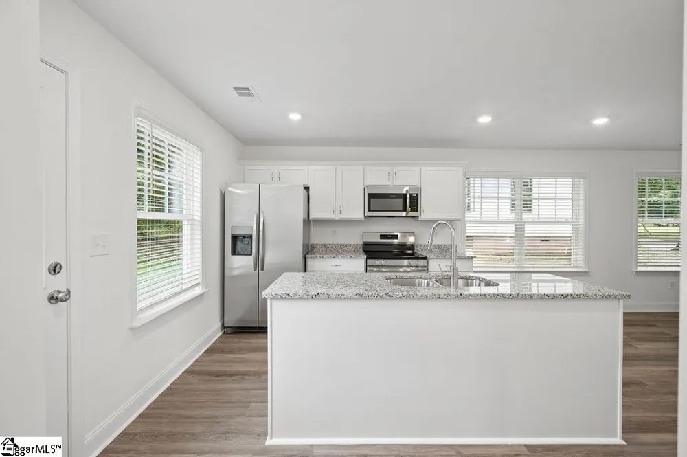 668 Saxon Avenue Spartanburg, SC 29301