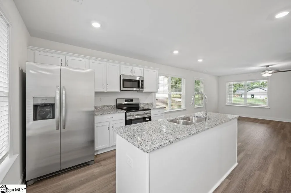 668 Saxon Avenue Spartanburg, SC 29301