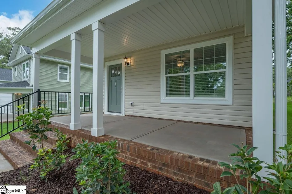 668 Saxon Avenue Spartanburg, SC 29301