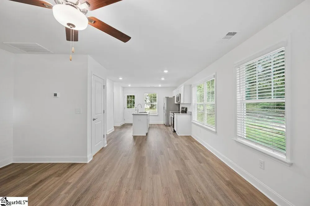 668 Saxon Avenue Spartanburg, SC 29301