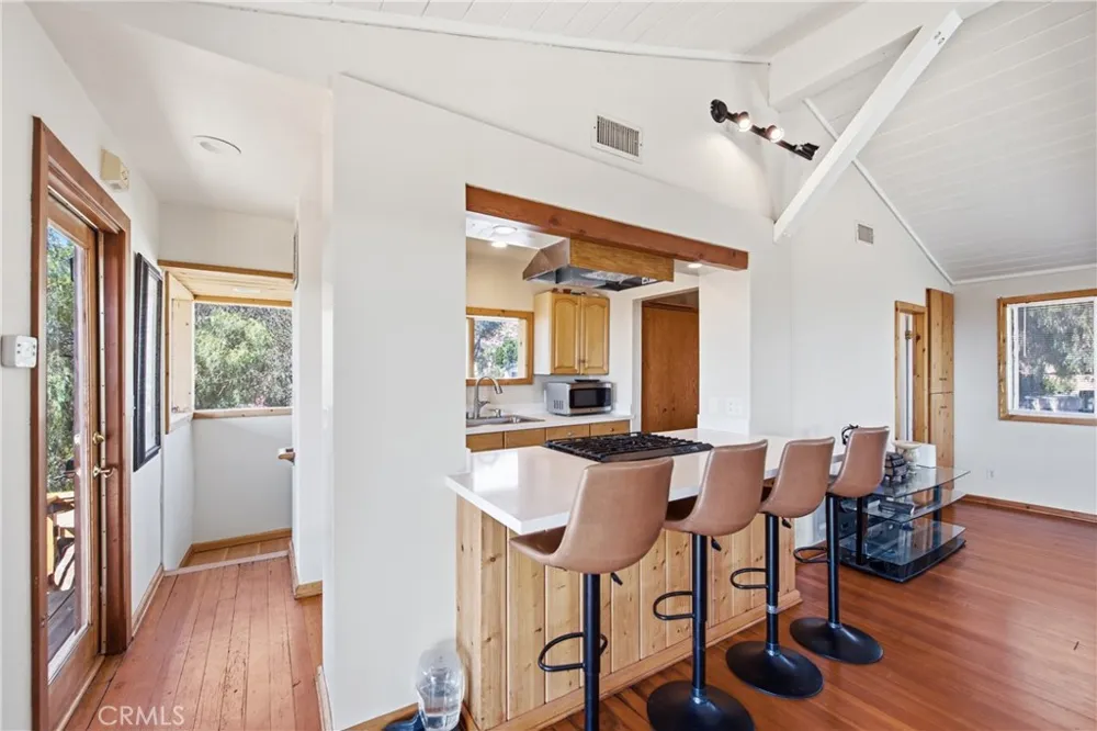23520 EHLERS Chatsworth, CA 91311
