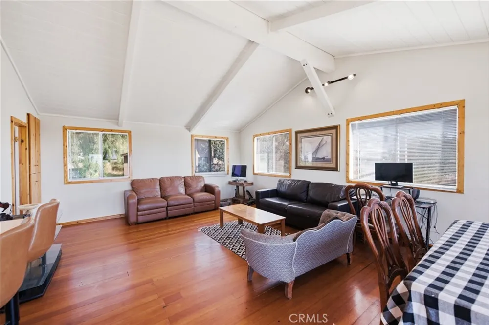 23520 EHLERS Chatsworth, CA 91311