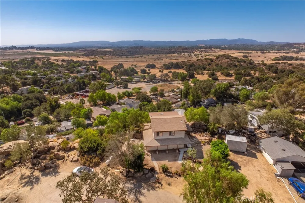 23520 EHLERS Chatsworth, CA 91311