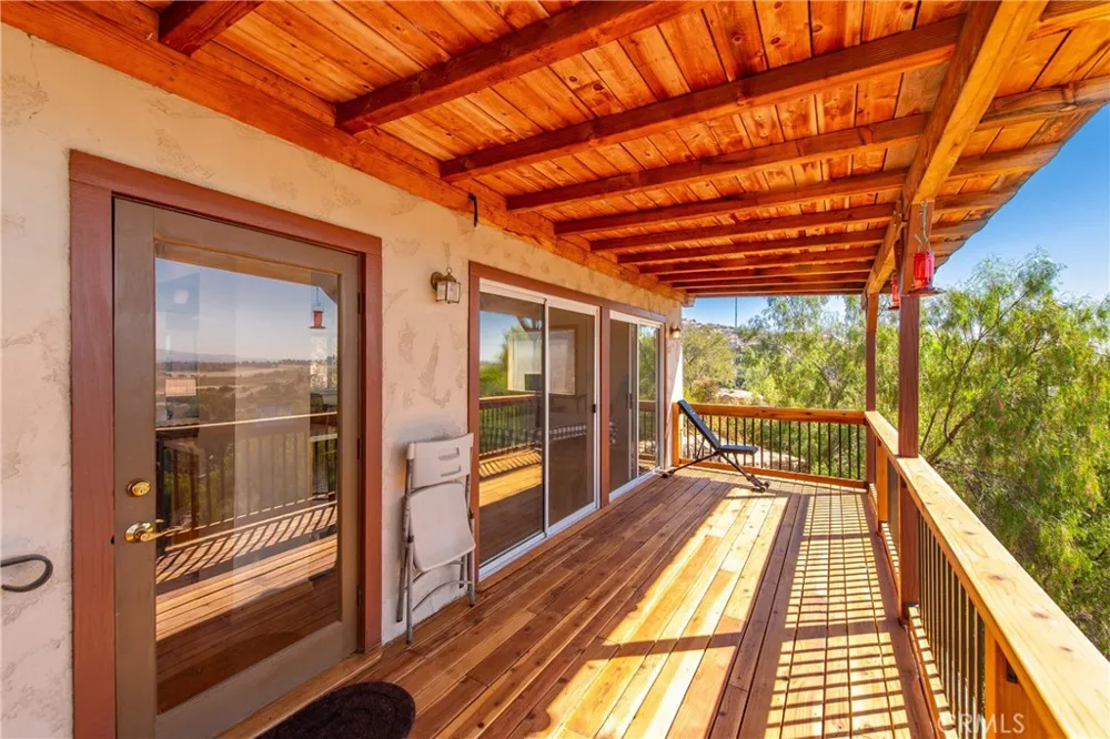 23520 EHLERS Chatsworth, CA 91311
