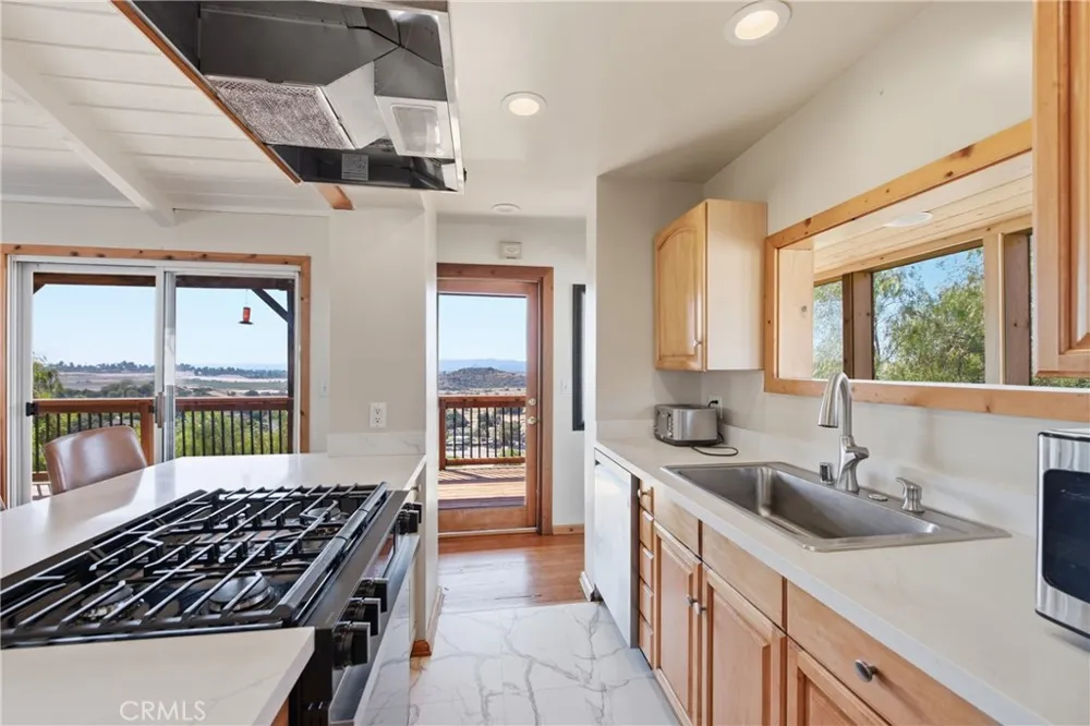 23520 EHLERS Chatsworth, CA 91311