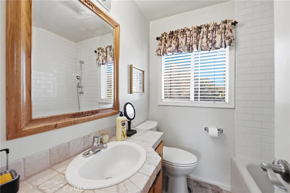 23520 EHLERS Chatsworth, CA 91311