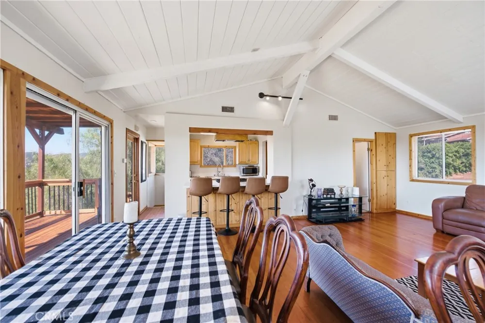 23520 EHLERS Chatsworth, CA 91311