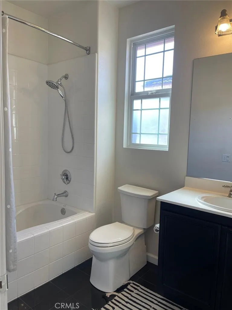 3326 Clipstone Ct. Riverside, CA 92503