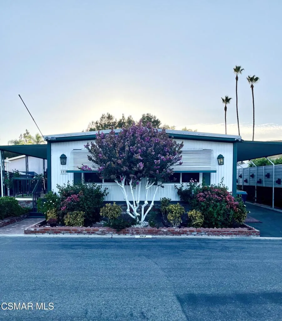 195 Tierra Rejada Road #197 Simi Valley, CA 93065