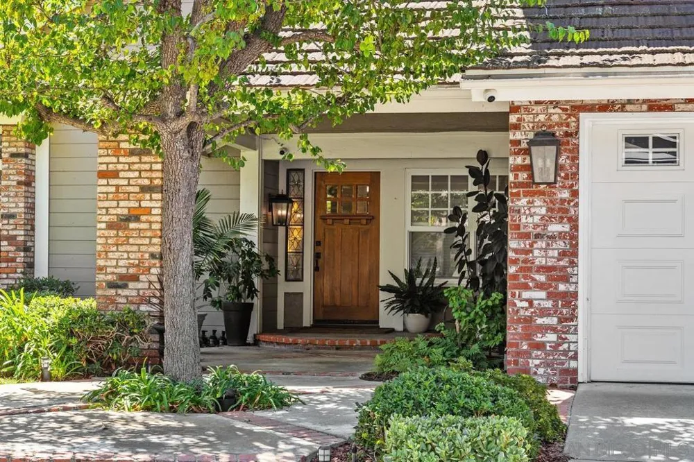12397 Kingspine San Diego, CA 92131